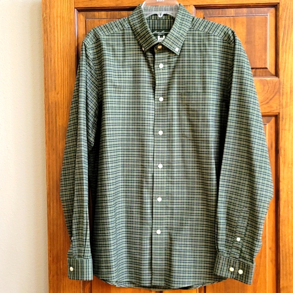 Eddie Bauer Mens long sleeve dress shirt  - Size Large